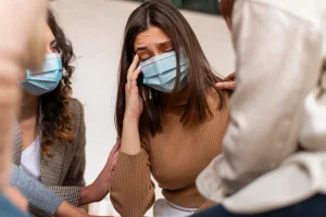 A saúde mental foi fortemente impactada pela pandemia. Estratégias de cuidado e apoio emocional são essenciais para bem-estar diário.